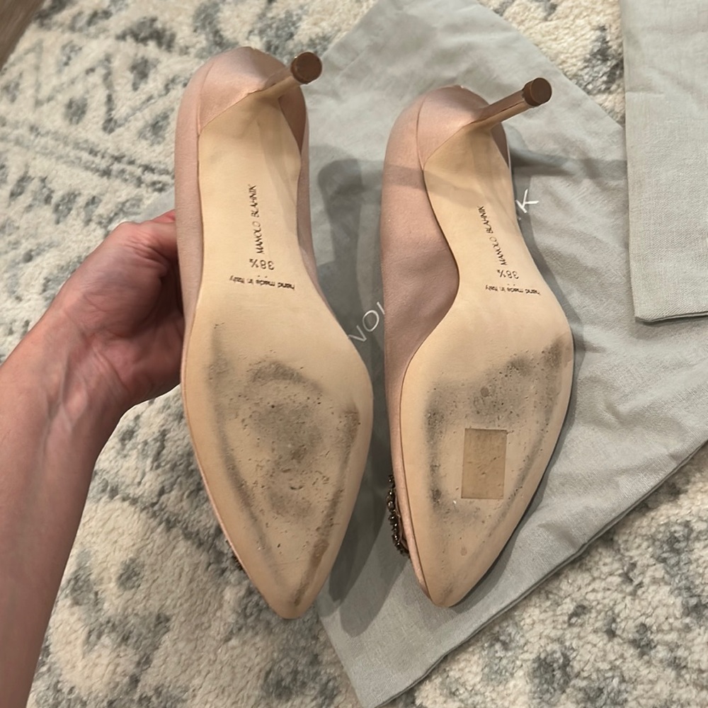 Manolo Blahnik Satin Hangisi Pumps Blush 70mm 38.5 - Picture 9 of 9